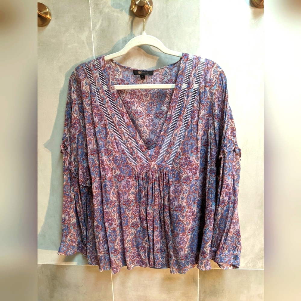 Frye Women's Sheer Blouse Sz L Floral Paisley Boho Breezy Hippie Lightweight